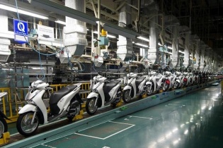 Honda Việt Nam khôi phục hoạt động sản xuất ô tô và xe máy