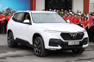 Khách hàng cũ giới thiệu mua xe Lux SA 2.0 được ưu đãi tới 120 triệu đồng