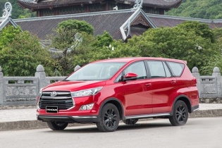 Toyota Innova và Fortuner lắp ráp trong nước được triệu hồi để siết chặt bu lông