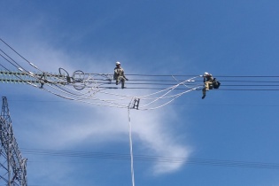 Truyền tải điện Quảng Bình hoàn thành sửa chữa đường dây 500 kV 