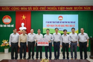 Lãnh đạo EVNNPT kiểm tra việc khắc phục hậu quả mưa lũ