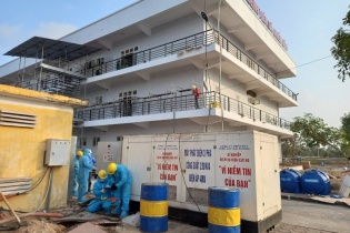 Sát Tết, tiêu thụ điện rơi xuống mức thấp
