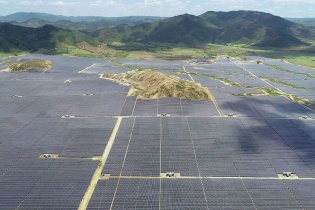 EVN cam kết khai thác năng lượng tái tạo tối đa có thể trong tháng 4