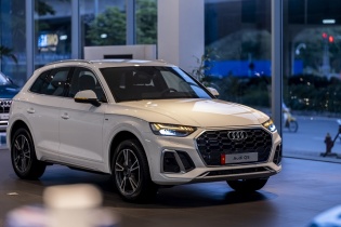 Audi Q5 mới ra mắt có giá khởi điểm 2,4 tỷ đồng 