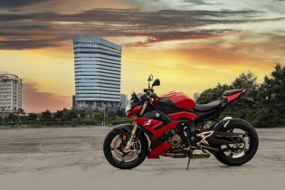 BMW S 1000 R hoàn toàn mới đã về Việt Nam 