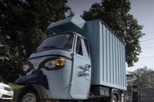 BP và Piaggio hợp tác phát triển trạm sạc EV, thay pin và dịch vụ cho thuê xe