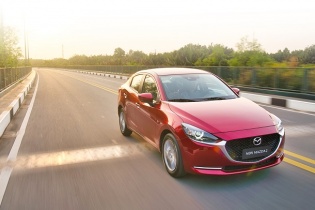 Hàng loạt xe Mazda thế hệ mới ưu đãi 100% phí trước bạ
