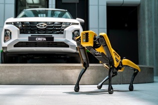 Hyundai Thành Công Việt Nam đưa robot SPOT về Việt Nam để khách hàng trải nghiệm