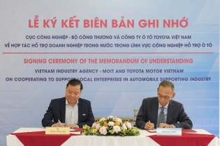 Toyota Việt Nam tiếp tục hỗ trợ doanh nghiệp nội làm công nghiệp hỗ trợ 
