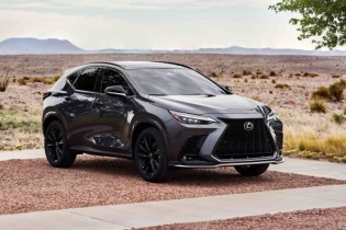 Lexus triệu hồi NX để cập nhật phần mềm điều khiển phanh 
