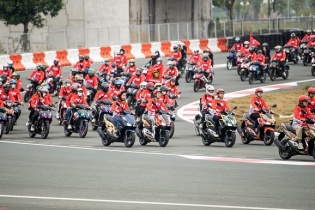 Bán hơn 2,3 triệu xe máy, Honda Việt Nam chiếm 81% thị phần của 5 ông lớn 