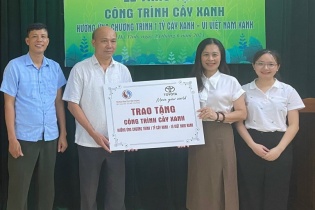 Toyota Việt Nam tặng hàng nghìn cây xanh tại tỉnh Hà Tĩnh và An Giang