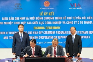 Toyota Việt Nam tiếp tục trợ giúp doanh nghiệp nội về công nghiệp hỗ trợ 