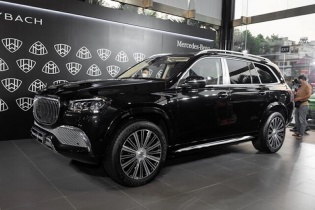Mercedes-Benz tiếp tục tung ưu đãi giảm giá tương 50% VAT