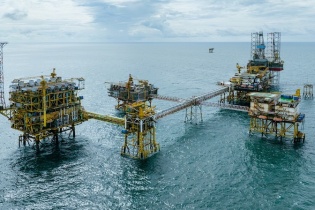 Tháng 11, huy động điện, khí của Petrovietnam giảm 