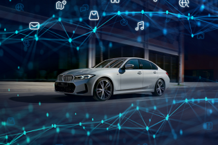 BMW 3 series mới là mẫu xe đầu tiên trang bị ConnectedDrive tại Việt Nam 