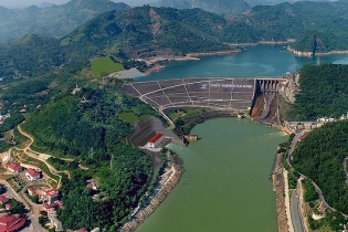 Không tăng giá điện thì không giải quyết được lỗ luỹ kế