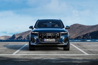 Audi Q7 mới giá từ 3,4 tỷ đồng bắt đầu nhận đặt hàng