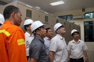 Nâng cao năng lực truyền tải, đảm bảo vận hành mạch 500 kV liên kết Trung - Bắc