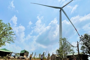 8 nhà máy điện mặt trời và 24 nhà máy điện gió được yêu cầu cấp thông tin