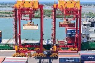 Cảng Chu Lai thêm các tuyến hàng hải tới ASEAN, Ấn Độ, Trung Quốc