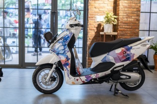 Nổi tiếng về khả năng chứa đồ, LEAD 125cc tung diện mạo mới