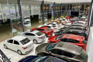 Nhà sản xuất ô tô và đại lý bán xe: Mối quan hệ cần sự thấu hiểu và sẻ chia