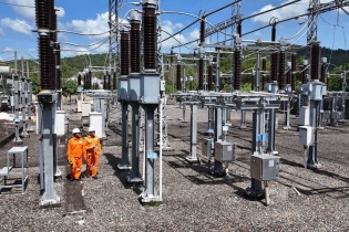 EVNSPC đóng điện loạt công trình ngay trước khi nghỉ Tết Ất Tỵ