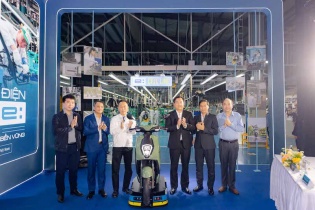 Honda Việt Nam xuất xưởng xe máy điện ICON e: đầu tiên 