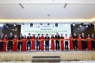 Vận hành hệ thống điện mặt trời mái nhà kết hợp BESS tại Điện Nghi Sơn 2 