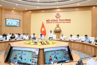 Nền nhiệt độ toàn quốc thấp hơn năm trước, nhu cầu điện chưa tăng như dự báo 