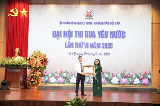 TKV tạo bứt phá từ phong trào thi đua yêu nước