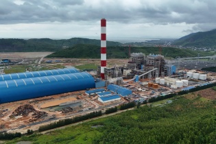 Lò hơi Tổ máy 1 Nhiệt điện Quảng Trạch 1 đốt dầu lần đầu thành công  Lò hơi Tổ máy 1 Nhiệt điện Quảng Trạch 1 đốt dầu lần đầu thành công