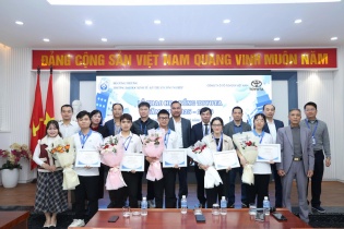 123 sinh viên xuất sắc nhận học bổng Toyota 