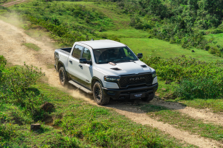 THACO AUTO chính thức phân phối Jeep và RAM 
