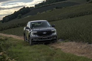 Ford Ranger nâng cấp toàn diện, mở rộng lựa chọn cho khách hàng Việt
