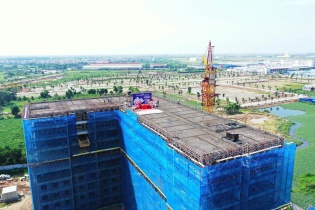 Hòa Phát làm lễ cất nóc công trình hơn 800 căn hộ nhà ở xã hội KCN Yên Mỹ II