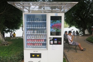 Hà Nội sẽ vận hành khoảng 1.000 máy bán hàng tự động vào năm 2020