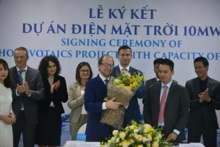 Hợp tác đầu tư xây dựng hệ thống điện năng lượng mặt trời tại Nhà máy nước mặt sông Đuống 