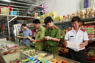 Hà Nội xử lý nhiều vi phạm về an toàn thực phẩm 