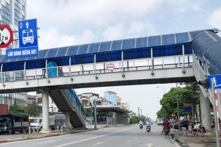 Hà Nội tiếp tục đầu tư xây dựng thêm 4 cầu vượt cho người đi bộ 