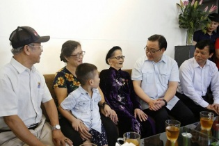 Chăm lo, tặng quà Tết tới gần 860.000 đối tượng chính sách