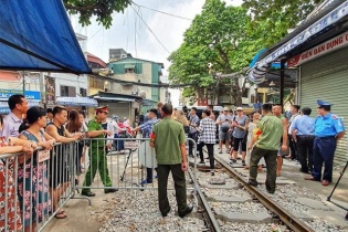 Hà Nội sẽ lắp đặt hệ thống cảnh báo tự động tại một số đường ngang, bảo đảm an toàn giao thông đường sắt