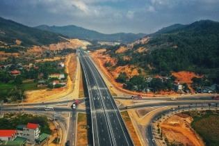 Quảng Ninh: Điều chỉnh tốc độ tối đa cao tốc Hạ Long – Vân Đồn lên 100 km/h