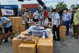 Hải quan Hải Phòng phát hiện số lượng lớn thuốc lá 555 giả mạo