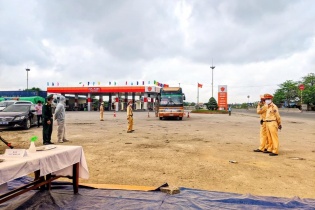 Hải Phòng lập chốt kiểm soát dịch bệnh Covid-19 tại cầu Nghìn - Quốc lộ 10