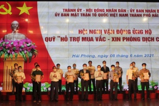Hải Phòng huy động hơn 225 tỷ đồng ủng hộ Quỹ Hỗ trợ mua vắc-xin phòng, chống dịch Covid-19