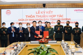 Hải Dương ký kết thỏa thuận hợp tác chuyển đổi số với Tập đoàn Viettel