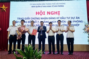 Hải Phòng trao chứng nhận đầu tư cho 4 dự án với tổng vốn gần 15.000 tỷ đồng