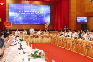 Tìm cơ hội và giải pháp nâng cao hiệu quả chuyển đổi số báo chí